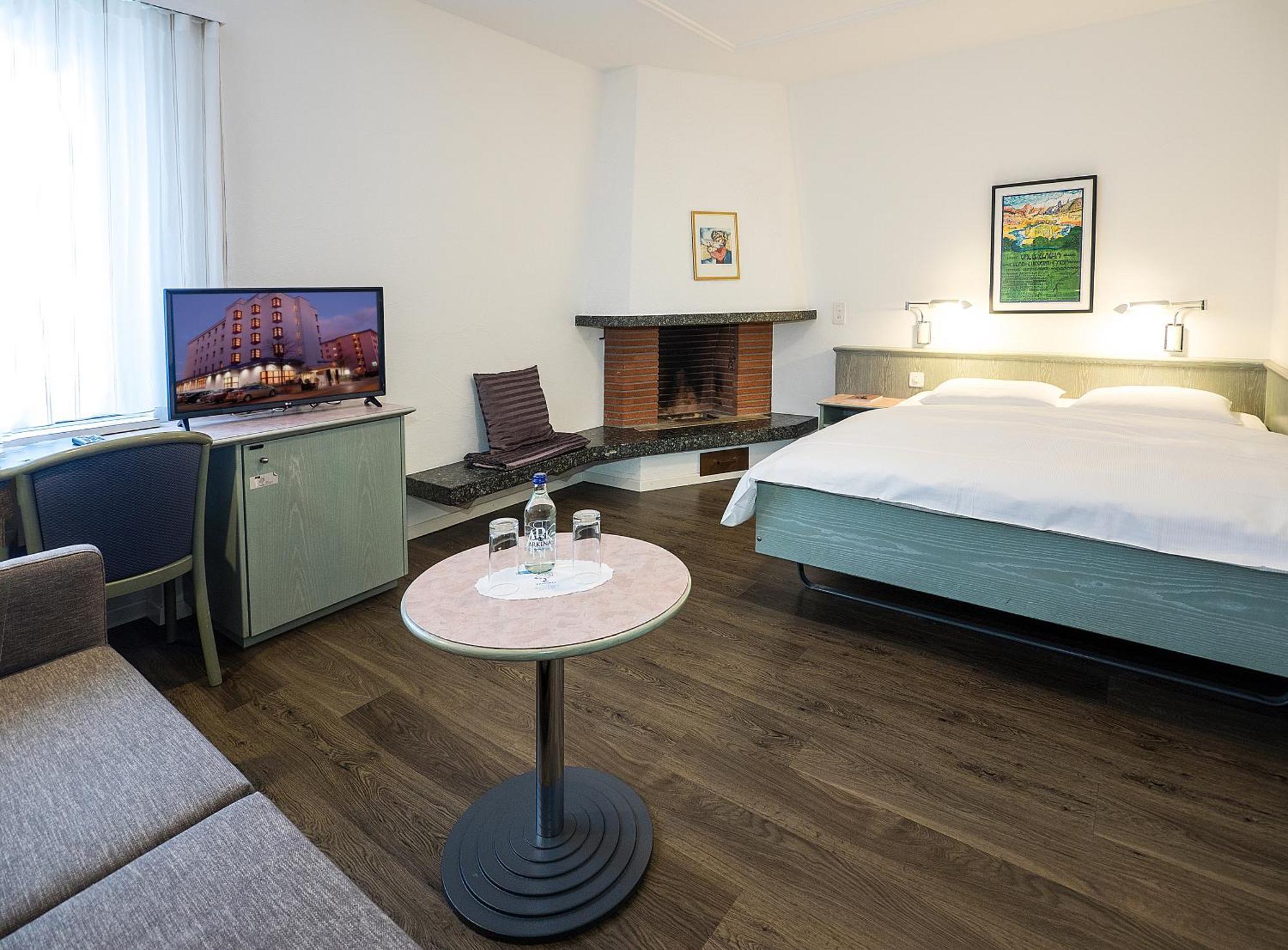 Sommerau-Ticino Swiss Quality Hotel Dietikon Eksteriør billede