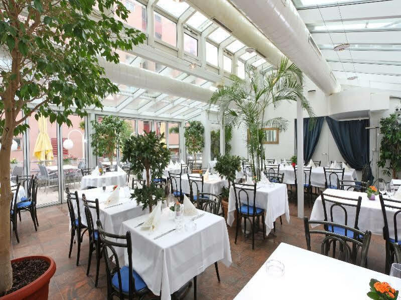 Sommerau-Ticino Swiss Quality Hotel Dietikon Eksteriør billede